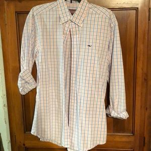 Vineyard vines button up!